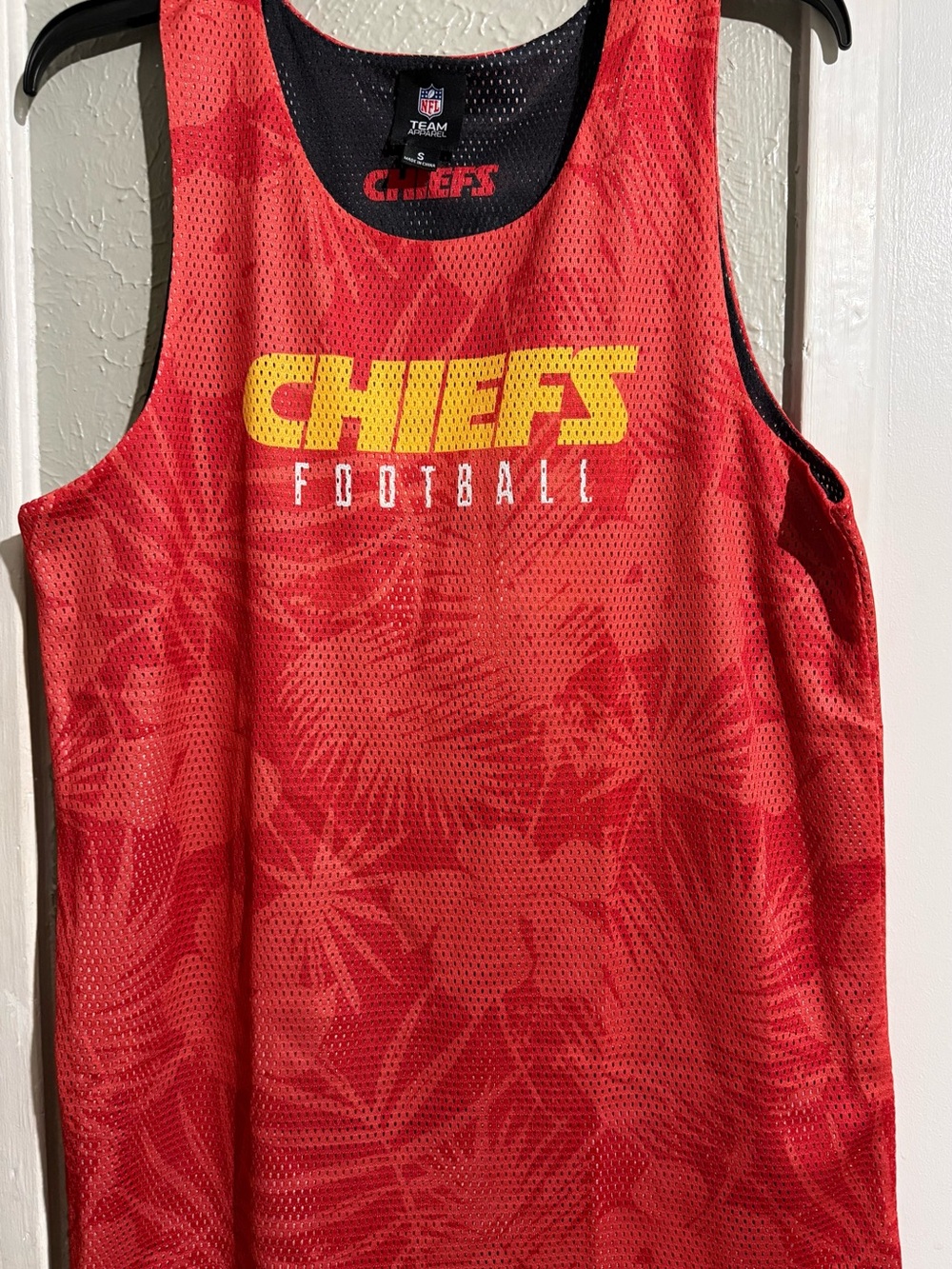 NFL Chiefs Red and Yellow Mesh Tank Top
